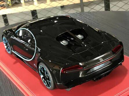 Bugatti Chiron 1/12 Car B414379