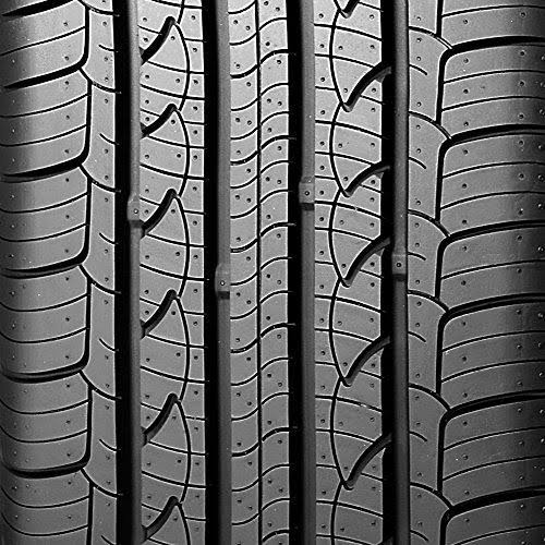 215/45R17 87H Tire U902