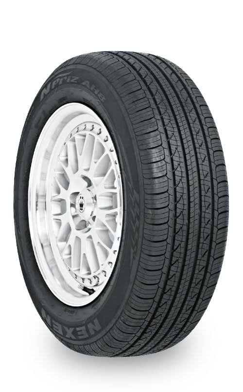 215/45R17 87H Tire U902