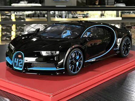 Bugatti Chiron 1/12 Car B414379