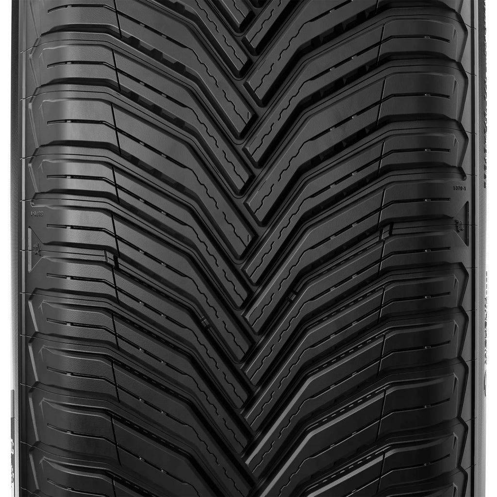 All-Season 245/45R17/XL 99V Tire E6213