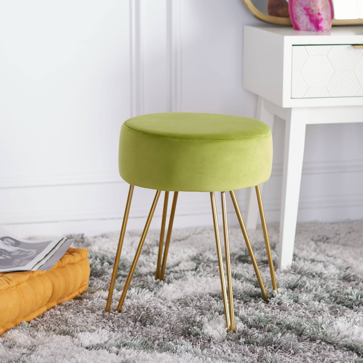 Round Ottoman O960
