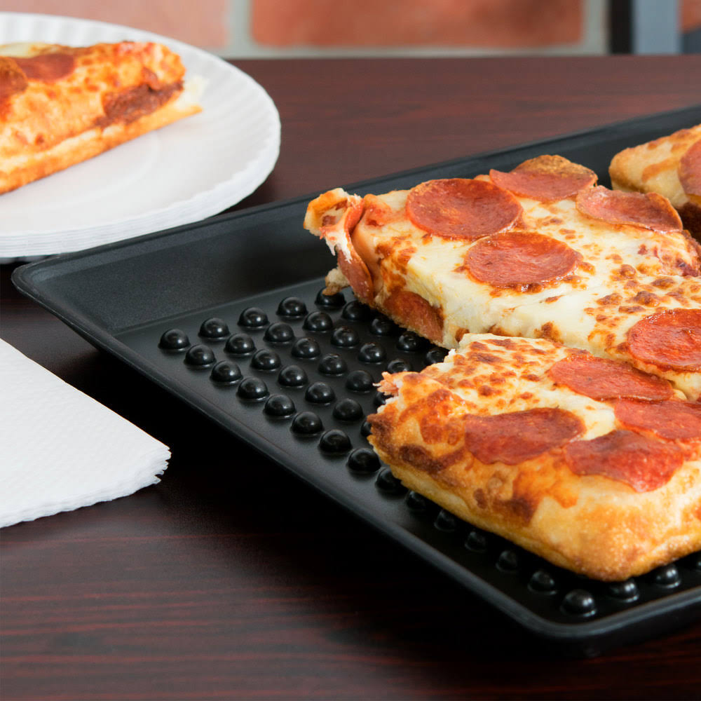 Charcoal Polypropylene Pizza Tray - 12/Case Q8257