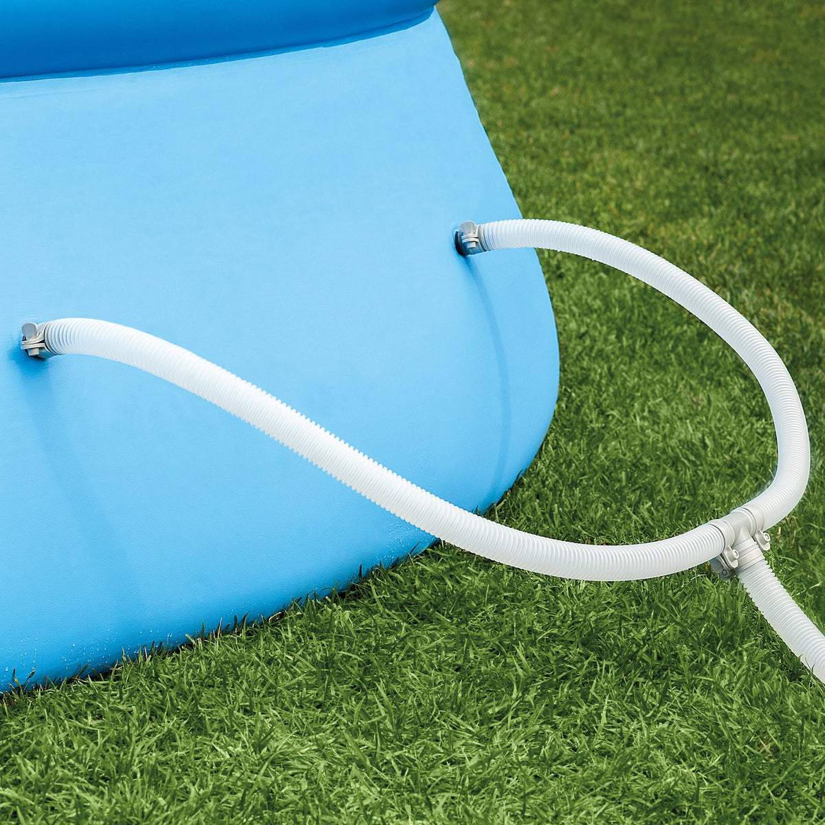 12ft x 30in Inflatable Swimming Pool with Filter Pump T706