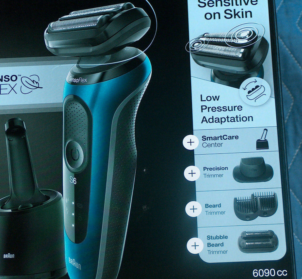 Electric Razor with Smartcare Center Q8512
