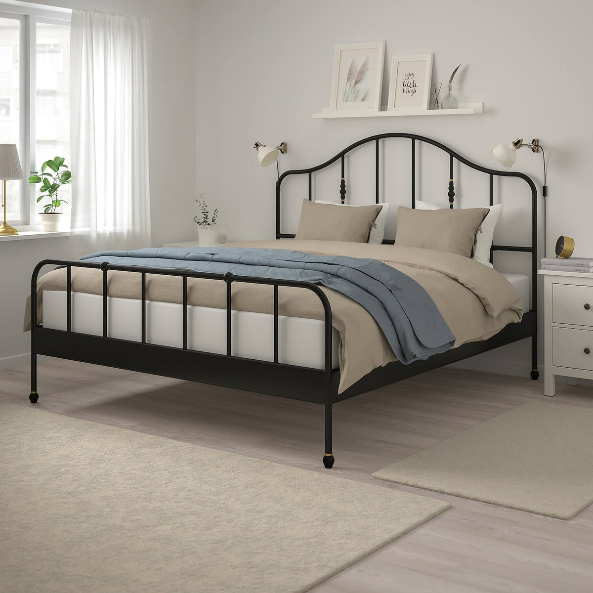 Black King Bed Frame Q7492