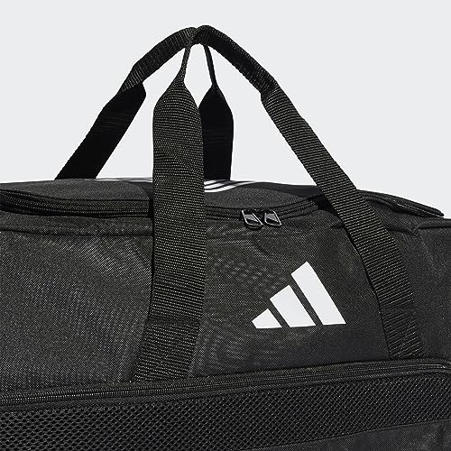 Medium Duffel Bag D713478