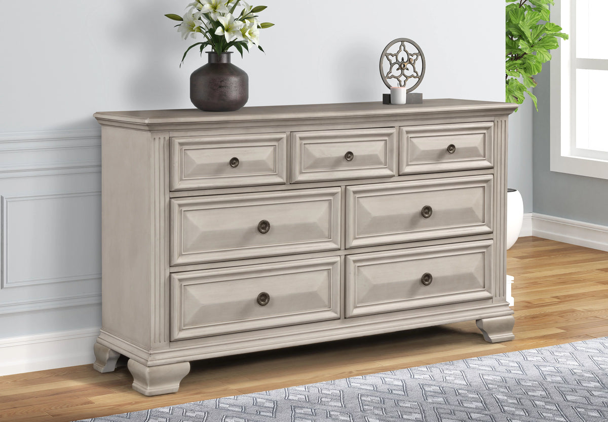 Queen Wood Bedroom Set with Dresser Mirror and Two Nightstands F49887