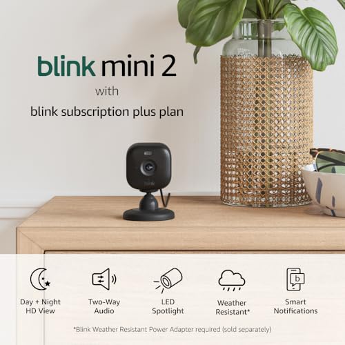 White HD Security Camera with Motion Detection S8146