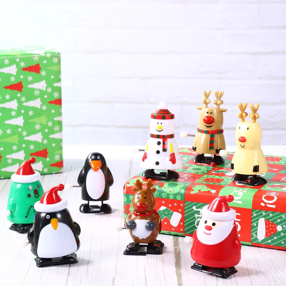 8pcs Christmas Clockwork Wind Up Toys L334952