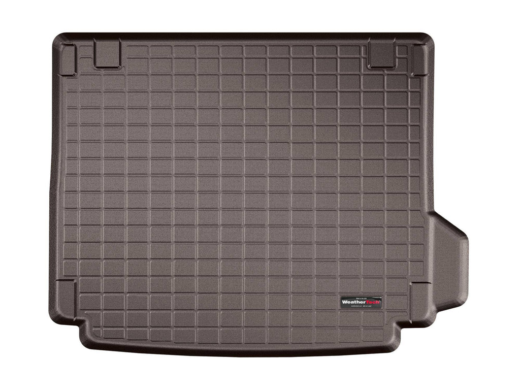 Cargo Liner L551
